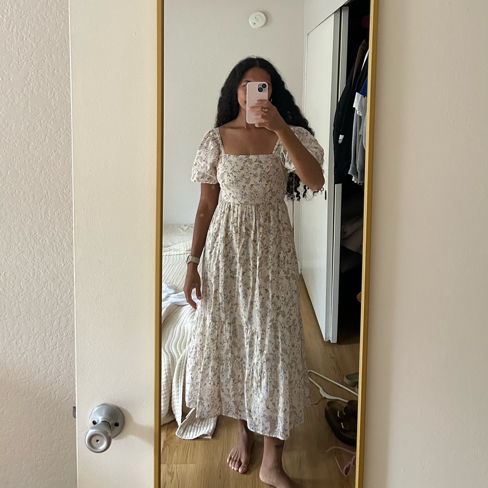Women’s Morning Lavender Midi Dress Size Small
